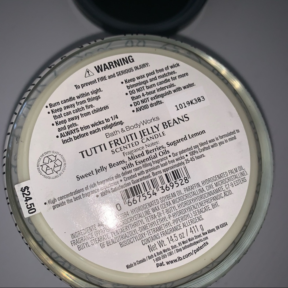 Bath & Body Works Happy Easter 3-Wick Candle - Picture 3 of 4